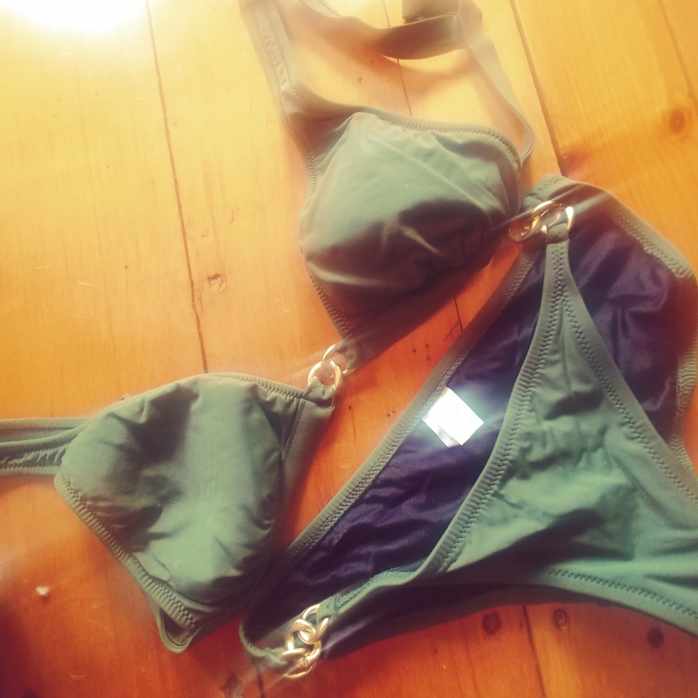 Cute green swim set